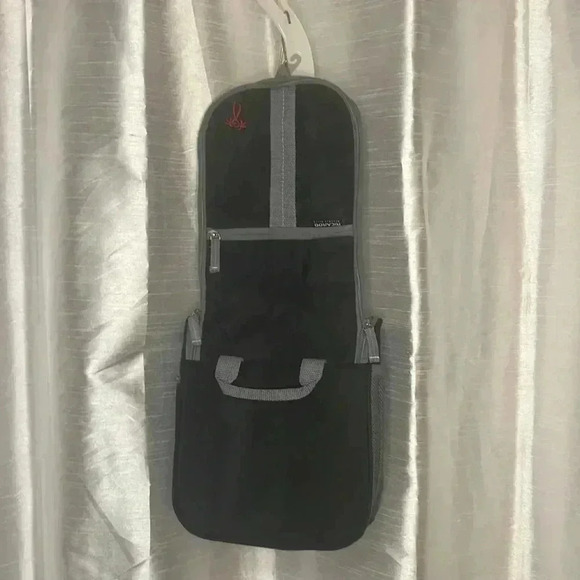 Ricardo Beverly Hills Black & Gray Travel Vacation Toiletry Bag - Picture 5 of 10